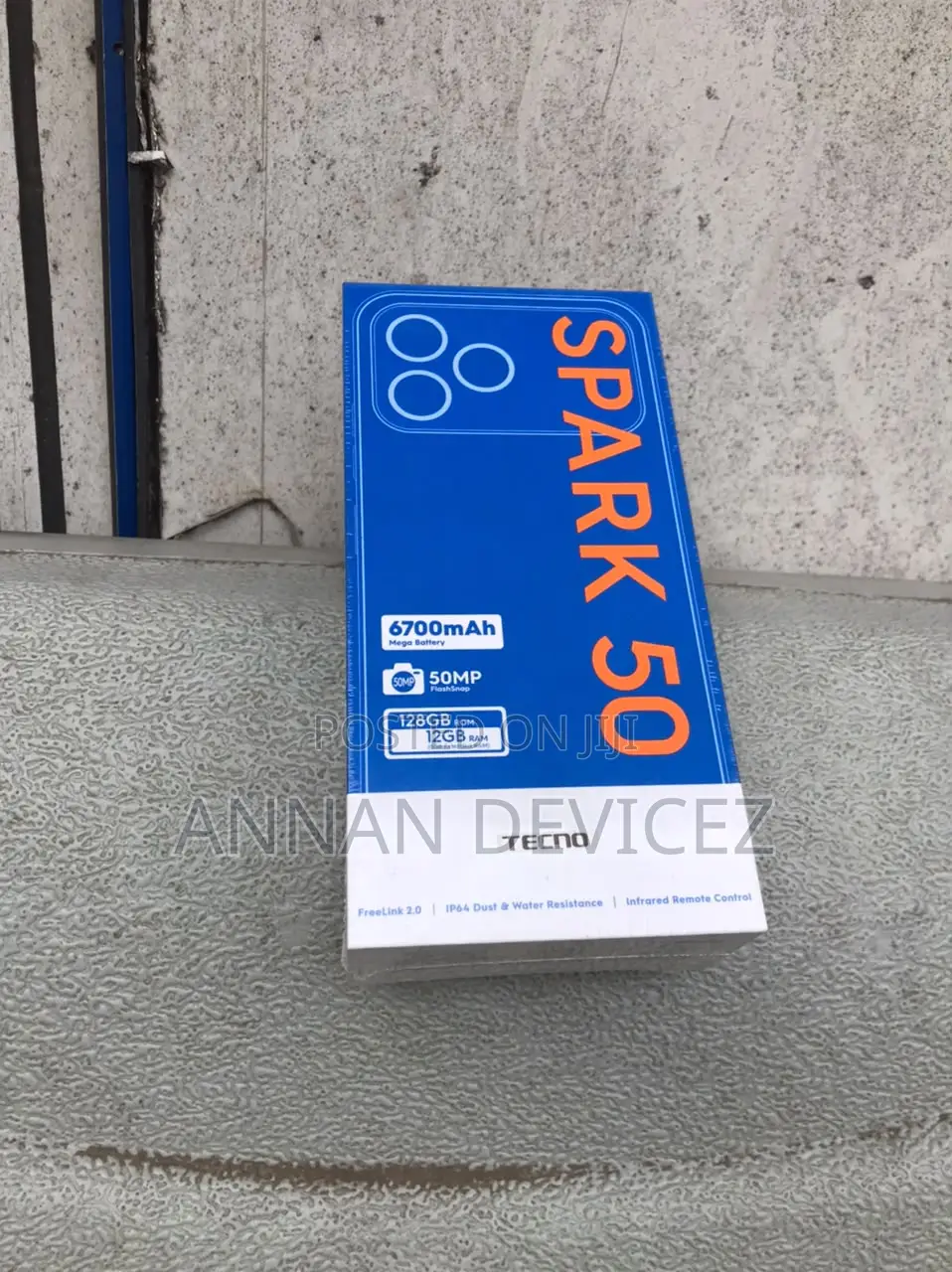 New Tecno Spark 50 128 GB Gray