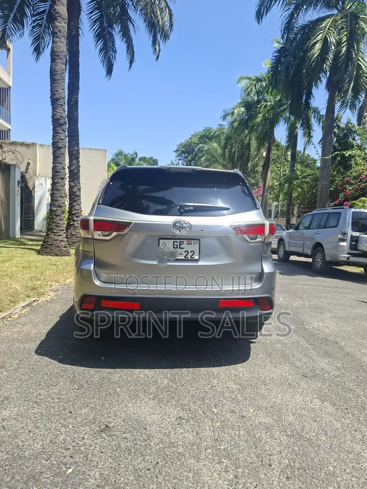 Toyota Highlander XLE V6 4x4 (3.5L 6cyl 6A) 2016 Gray