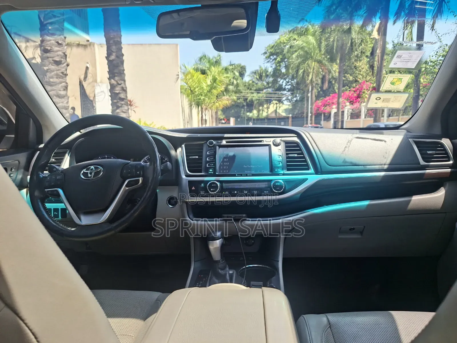 Toyota Highlander XLE V6 4x4 (3.5L 6cyl 6A) 2016 Gray