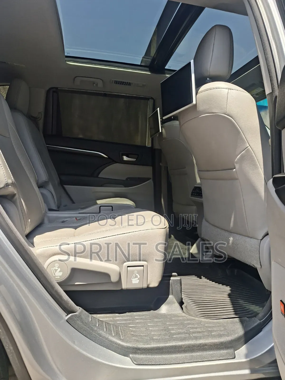 Toyota Highlander XLE V6 4x4 (3.5L 6cyl 6A) 2016 Gray