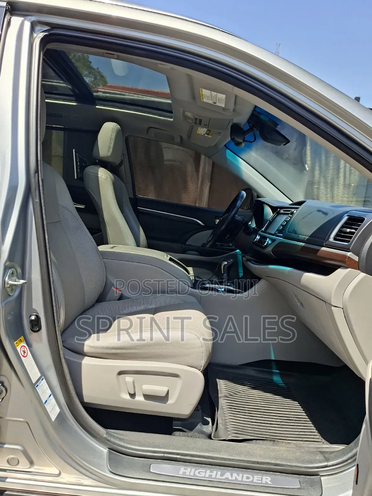 Toyota Highlander XLE V6 4x4 (3.5L 6cyl 6A) 2016 Gray
