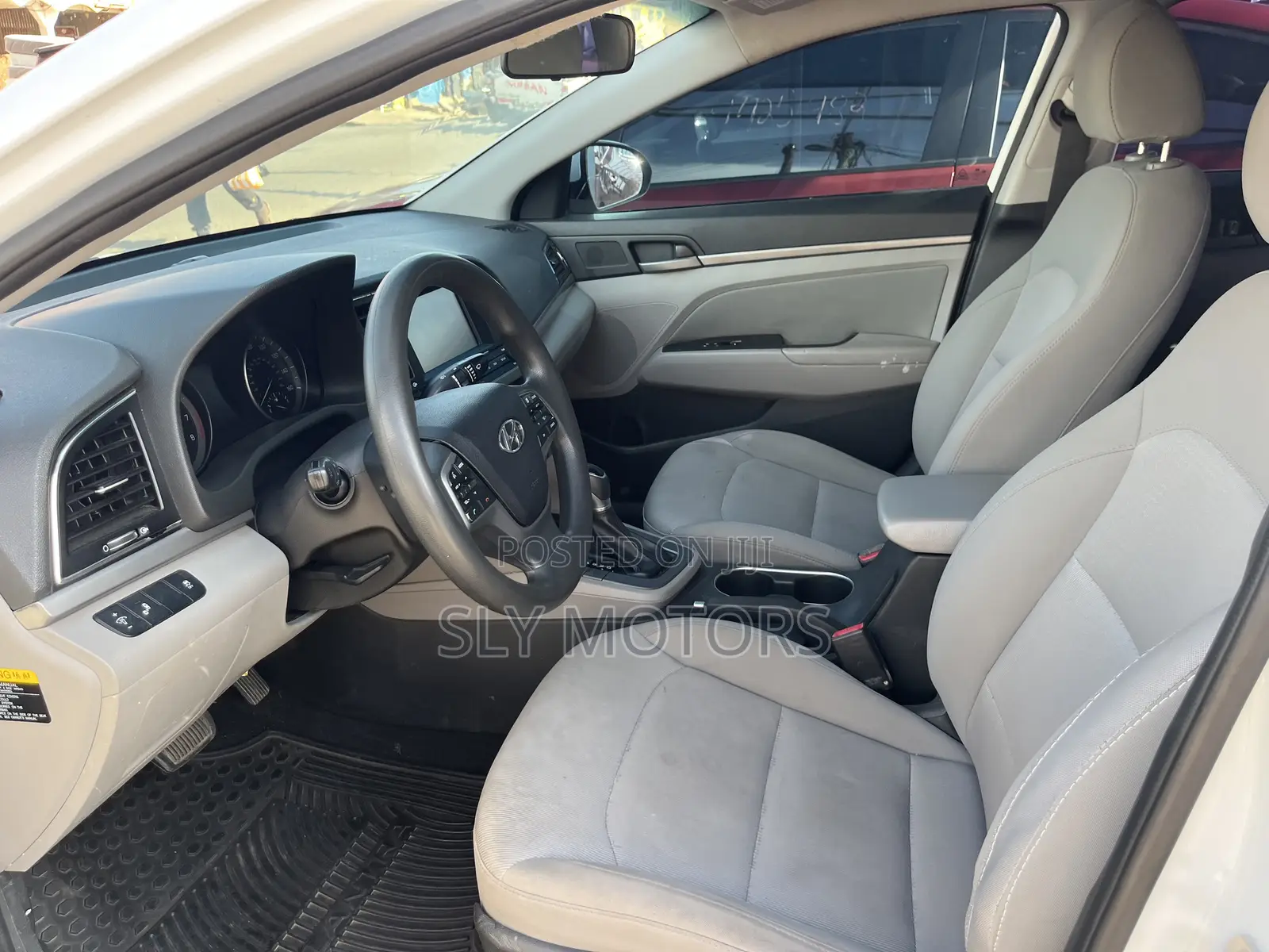 Hyundai Elantra ECO 2018 White