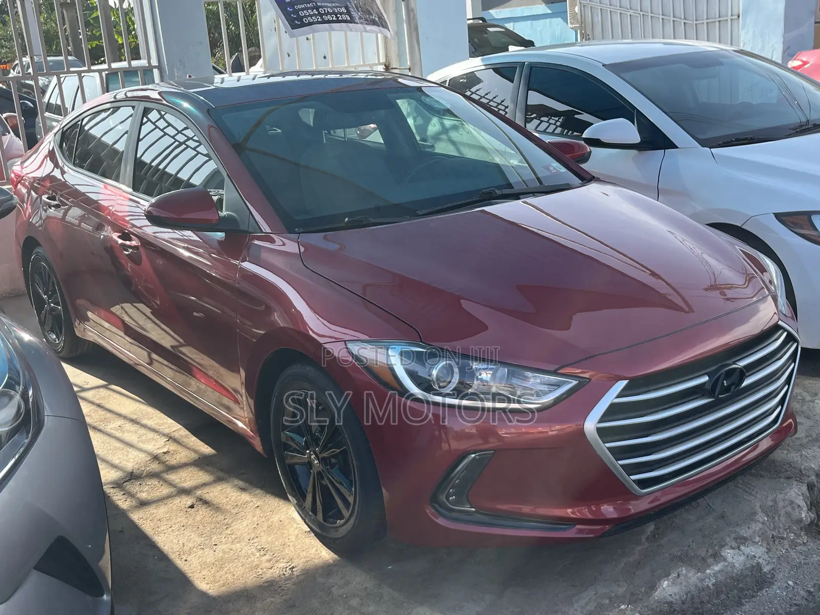 Hyundai Elantra Limited 2018 Red