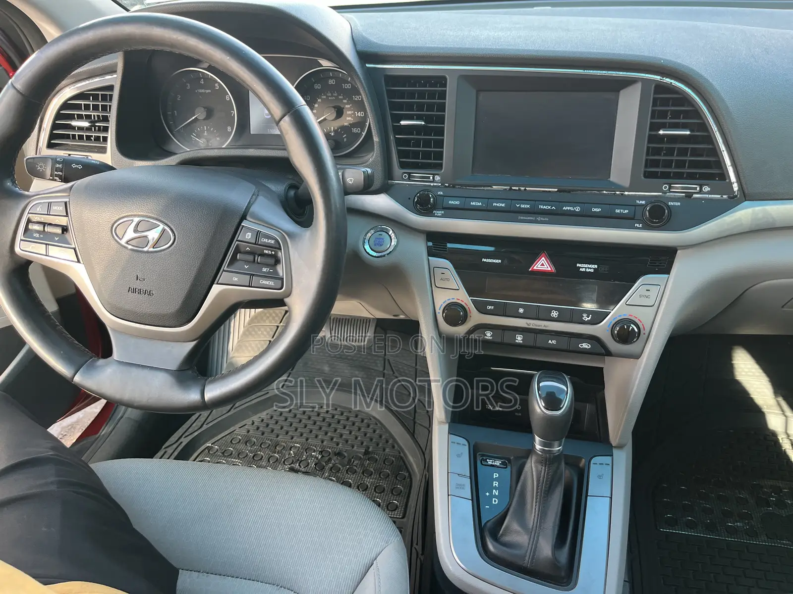 Hyundai Elantra Limited 2018 Red