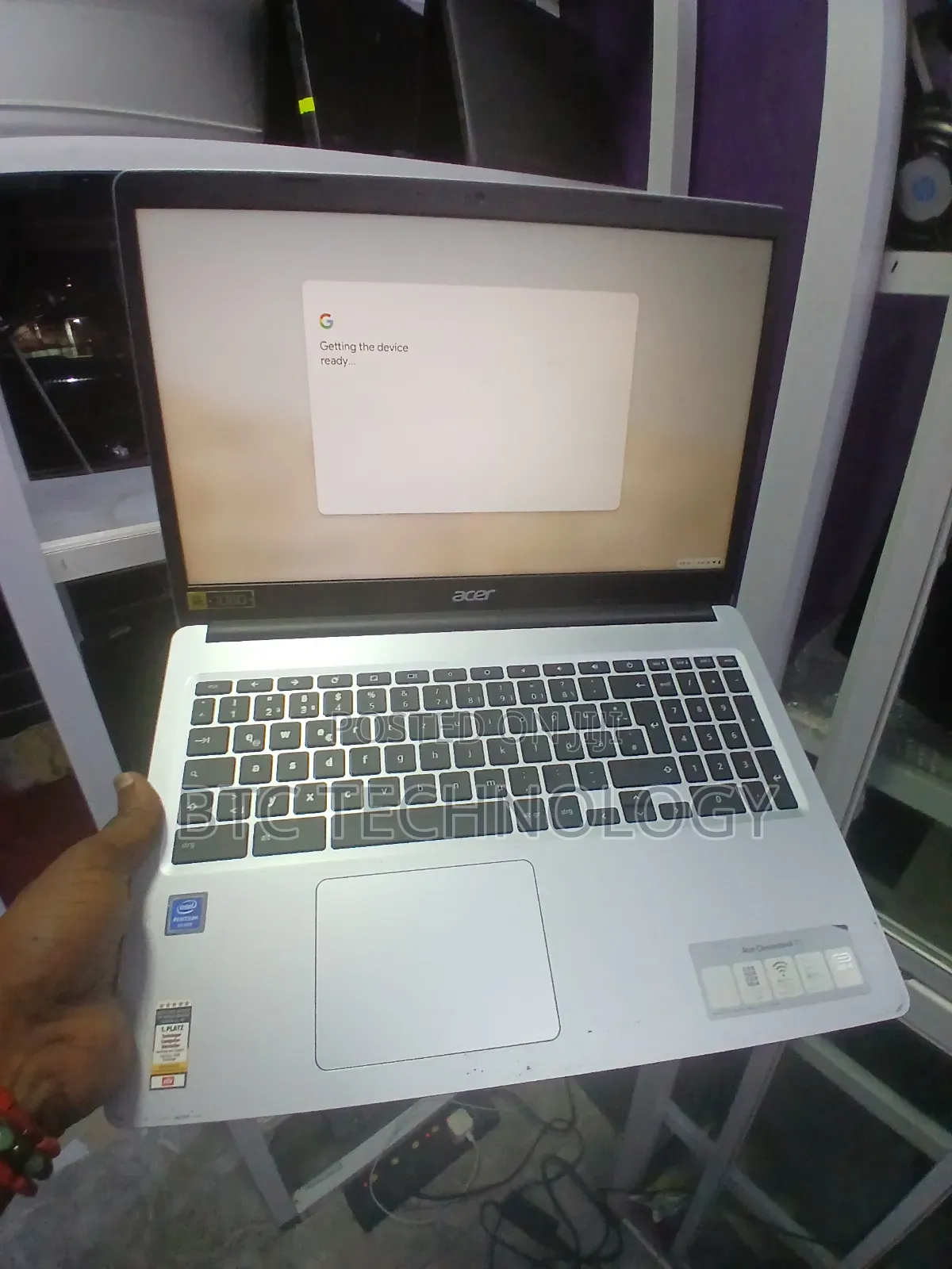 Laptop Asus A52JU 4GB Intel Celeron SSD 128GB