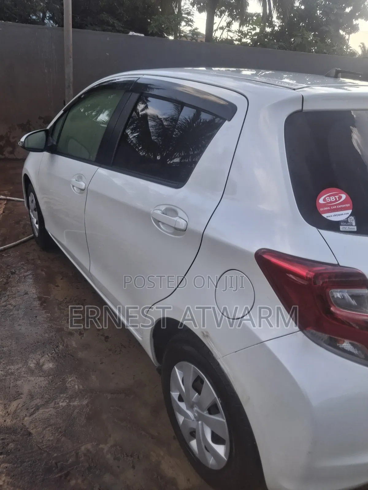 Toyota Vitz 2015 White