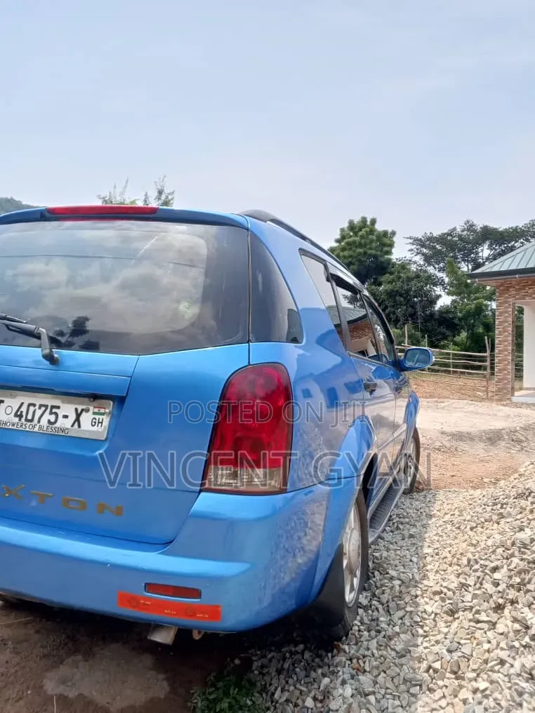 SsangYong Rexton 2006 Blue