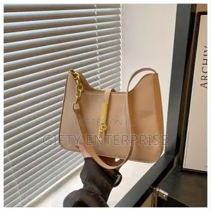 Brand New Luxurious Bags for Women