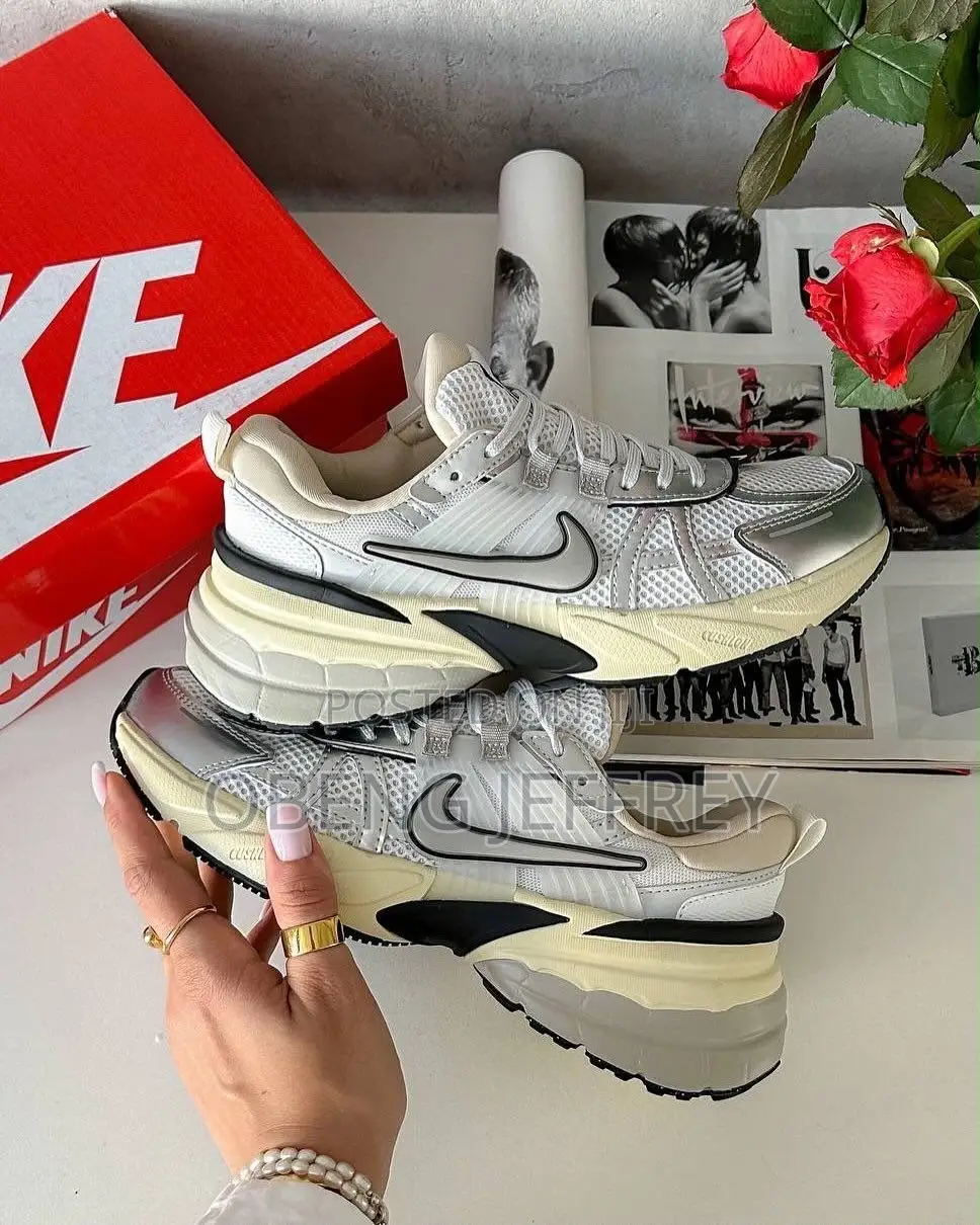Original Nike V2K Metallic Silver