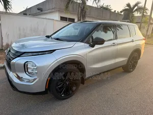 Mitsubishi Outlander SE Black Edition 2023 Gray