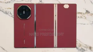 New Huawei Mate XT Ultimate Design 1 TB Orange