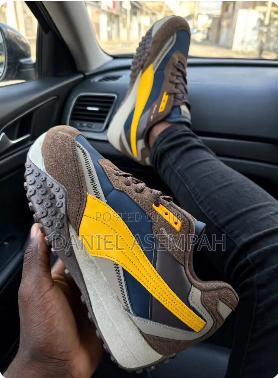 Nike Sneakers