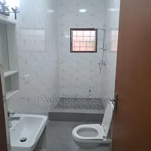 2bdrm Townhouse / Terrace in Regimanuel Balloon, Kwabenya for rent