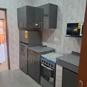 2bdrm Townhouse / Terrace in Regimanuel Balloon, Kwabenya for rent
