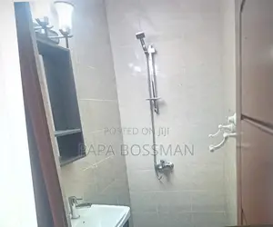 2bdrm Townhouse / Terrace in Regimanuel Balloon, Kwabenya for rent