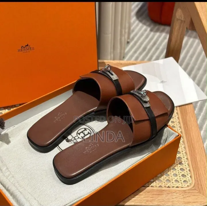 High Quality Ladies Hermes Slippers