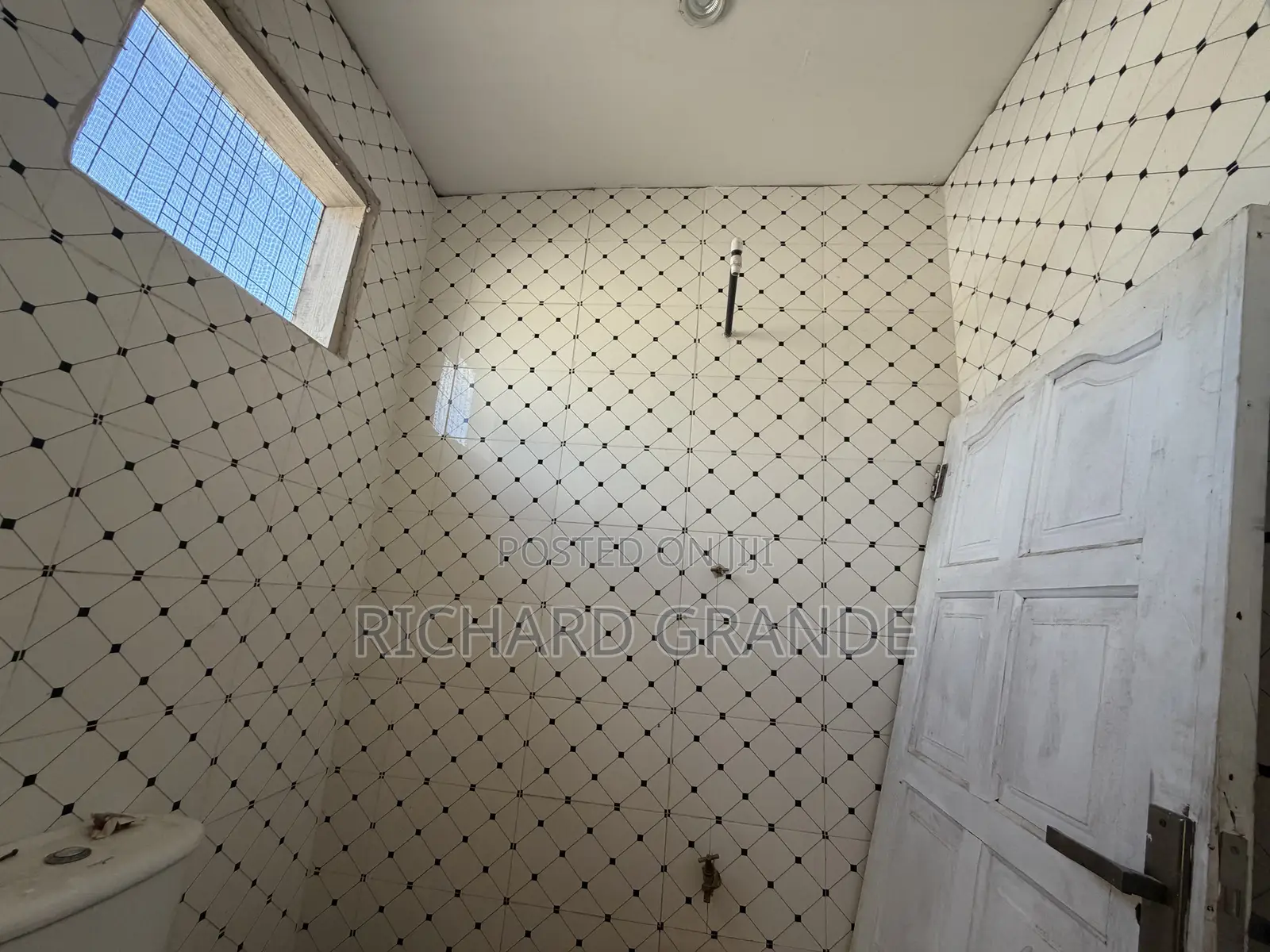 1bdrm Apartment in Nungua for rent