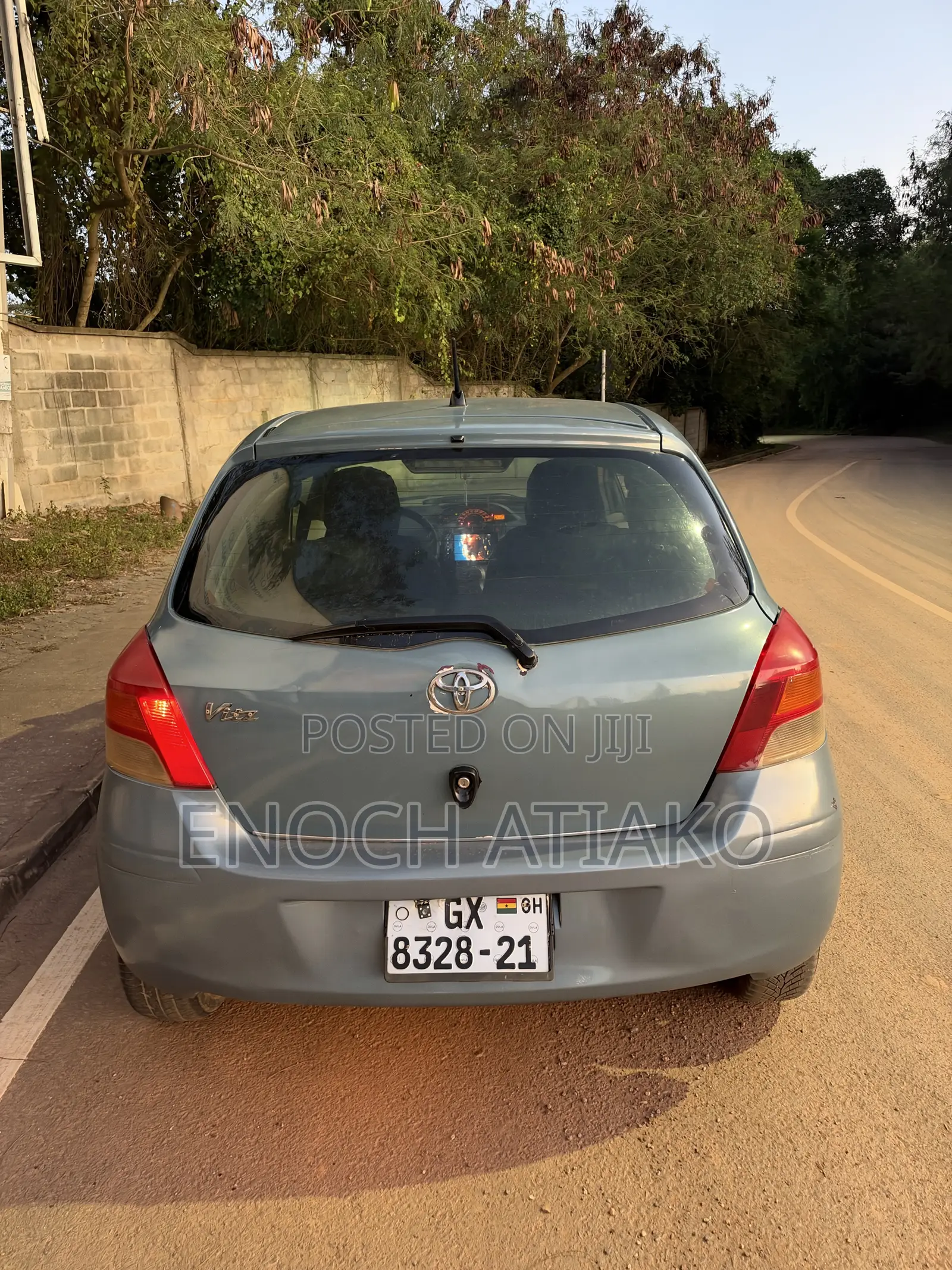 Toyota Vitz 1.0 FWD 3dr 2010 Blue