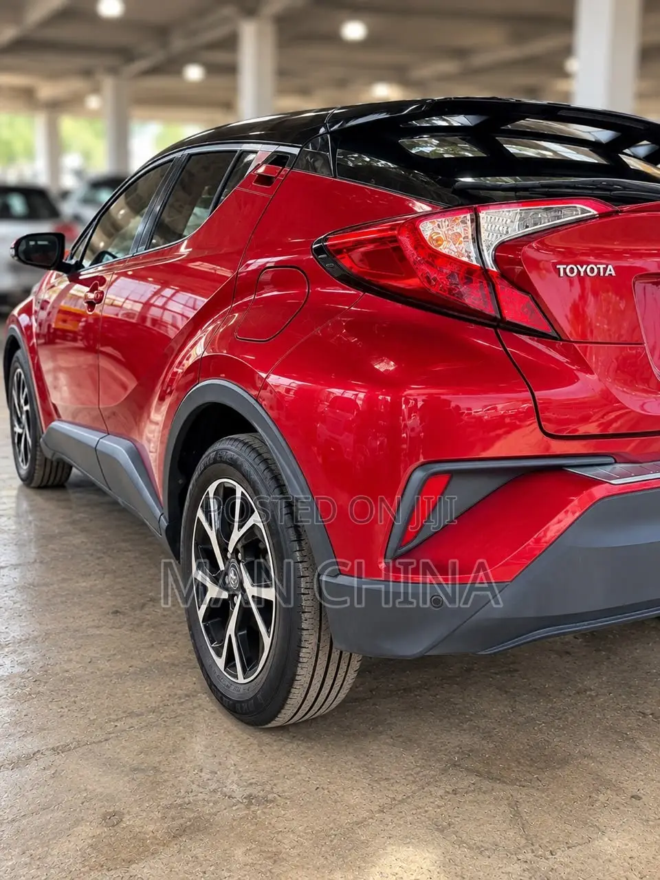 Toyota C-HR 2019 Red