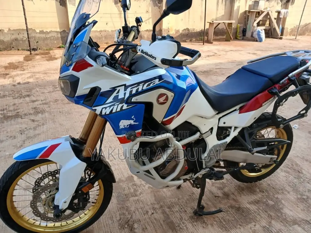 BMW R1200 GS Adventure 2024 Gray