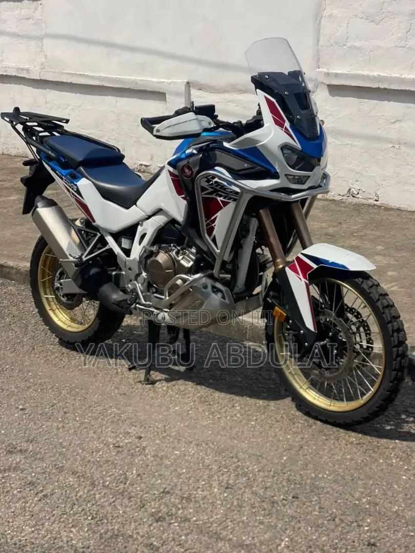 BMW R1200 GS Adventure 2024 Gray