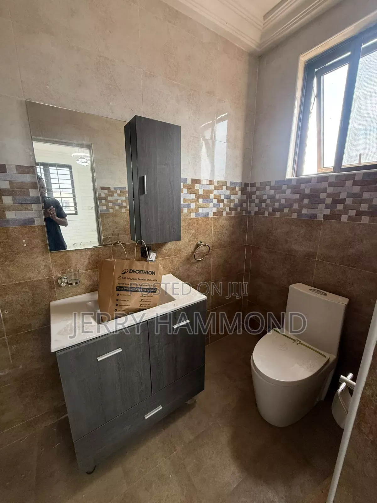 2bdrm Apartment in East Legon Hills, Boundary Road Area for rent