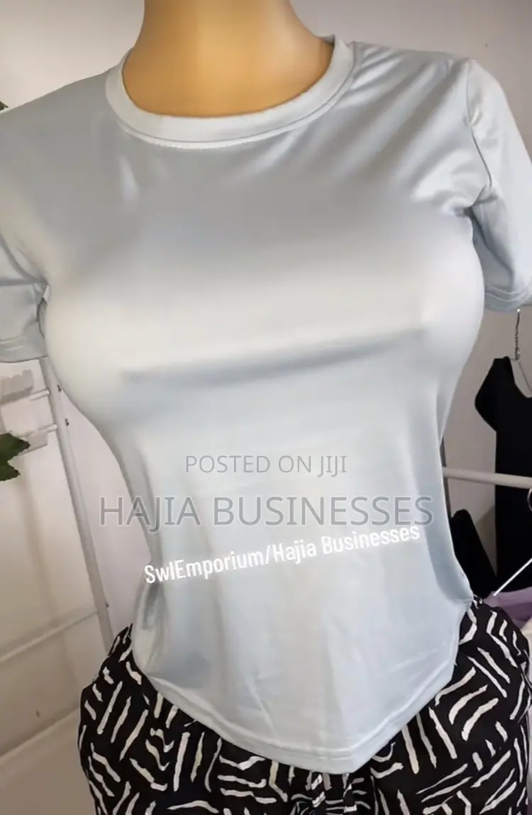 Short Sleeved Basic Top