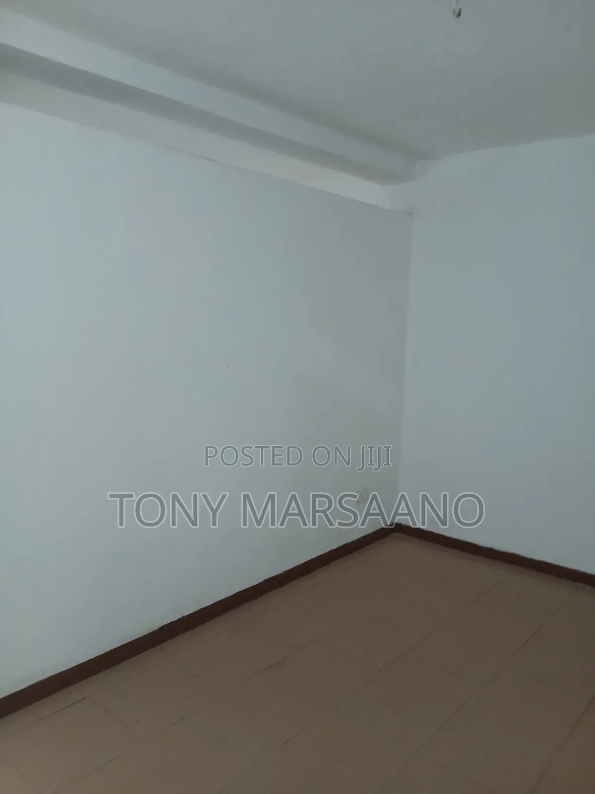 Studio Apartment in Westlegon, Medifem Area for rent
