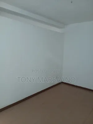 Studio Apartment in Westlegon, Medifem Area for rent