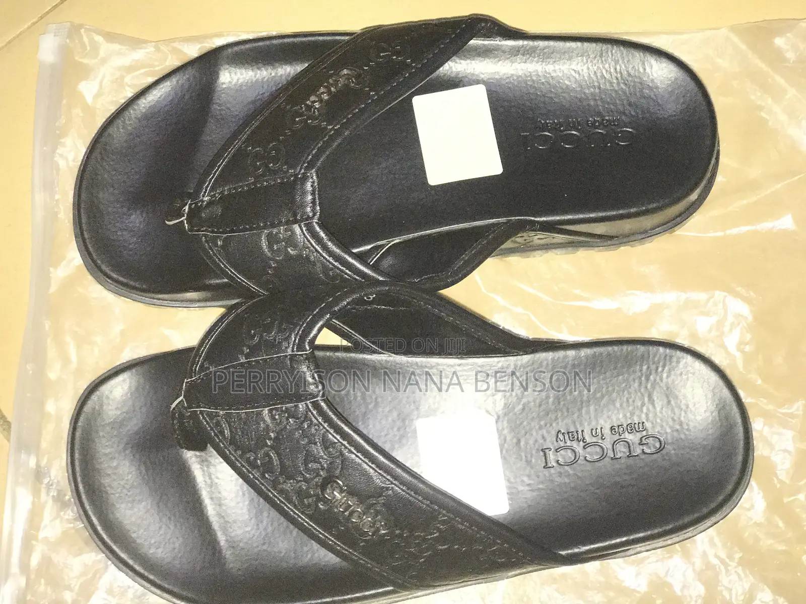 Men's Black Designer Flip Flop Slippers - Brand New