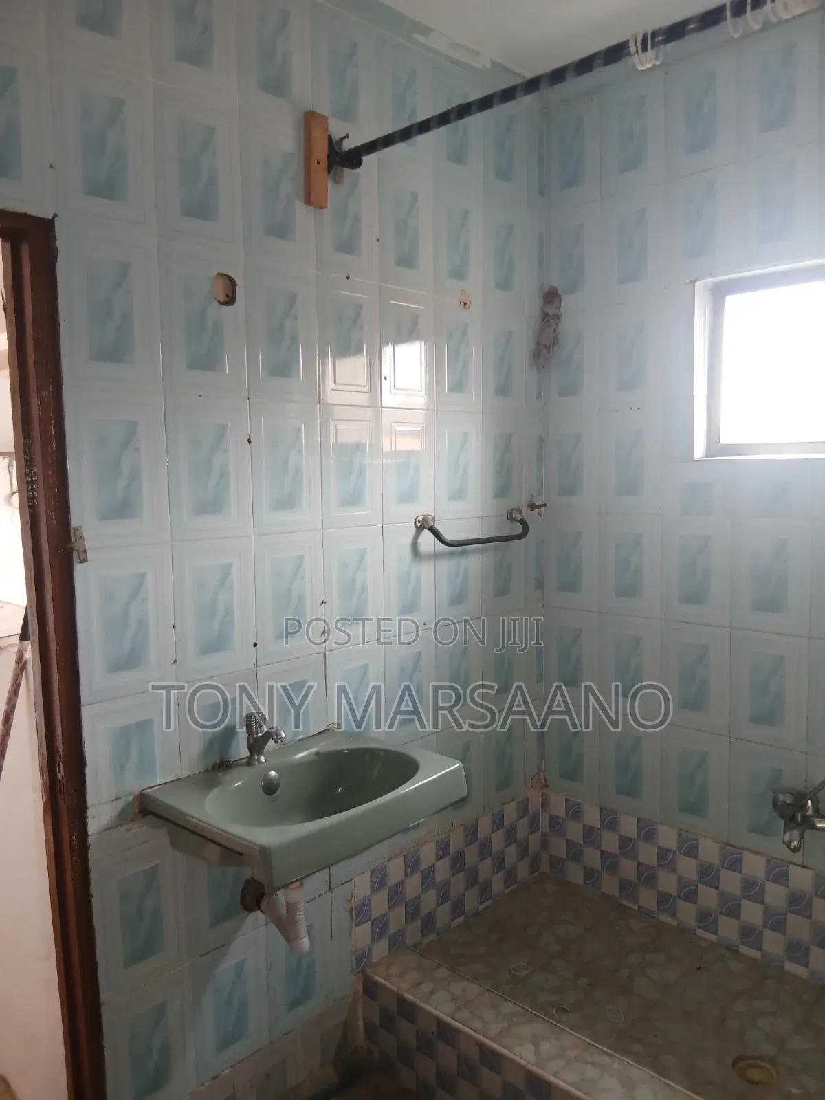 Studio Apartment in Westlegon, Medifem Area for rent