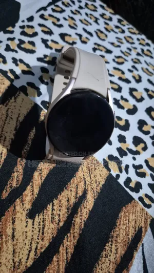 Samsung Galaxy Watch 4