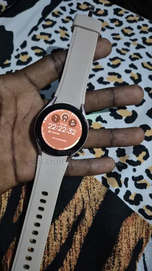 Samsung Galaxy Watch 4