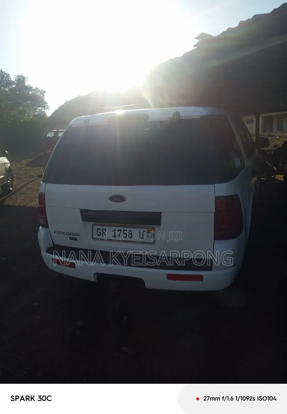 Ford Explorer 1998 White