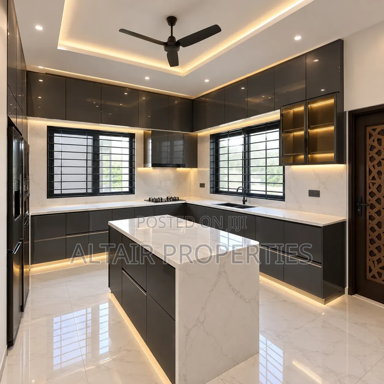 4bdrm House in East Airport, Accra Metropolitan for sale