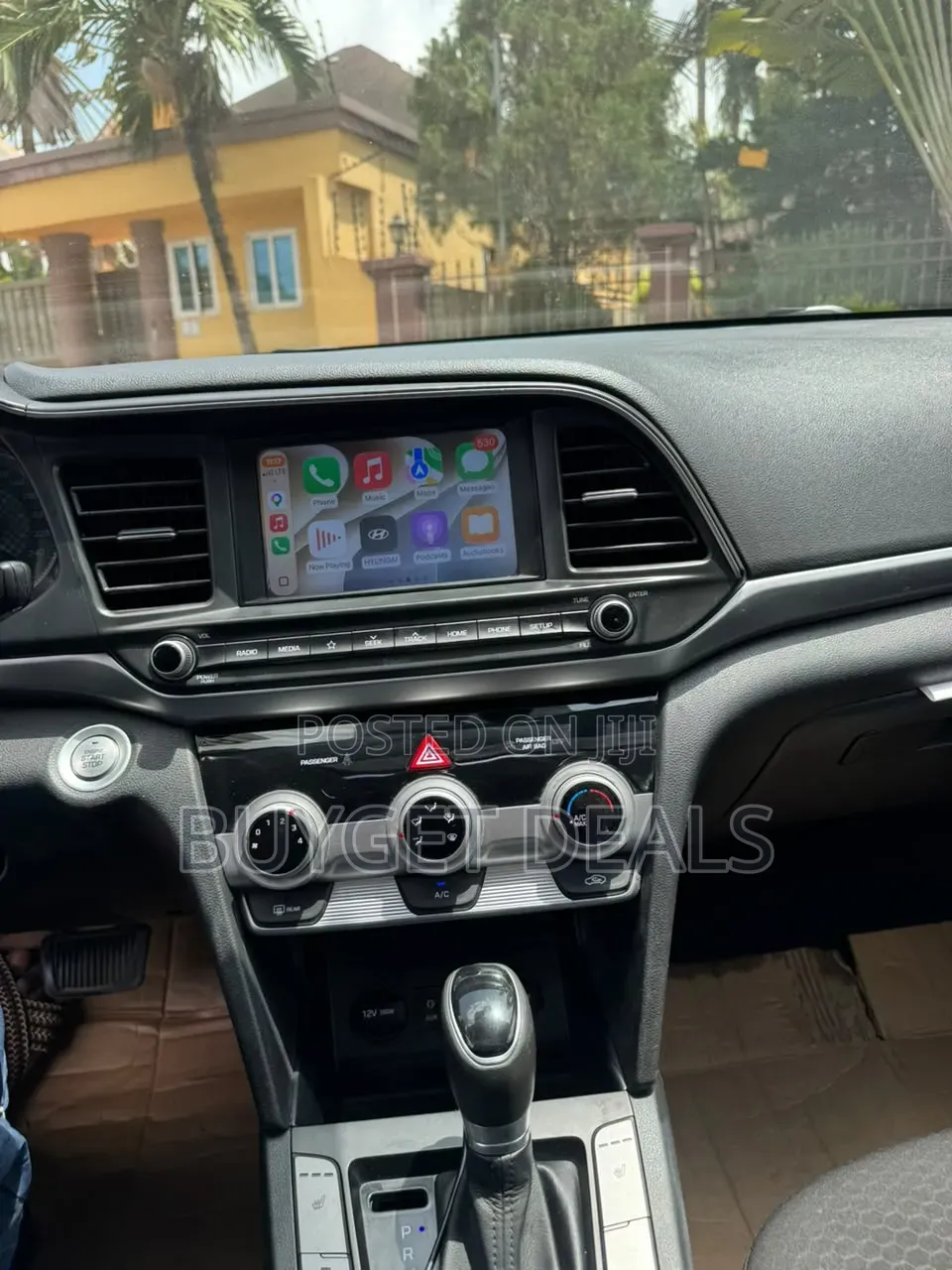 Hyundai Elantra SE 2020 Black
