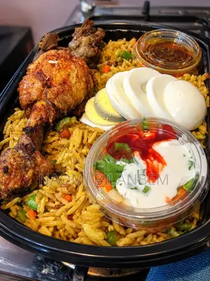 Jollof Rice & Fried Rice With Chicken – Food Delivery in Accra