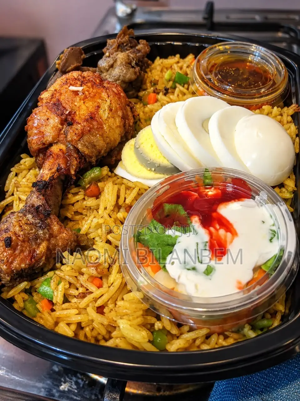 Jollof Rice & Fried Rice With Chicken – Food Delivery in Accra
