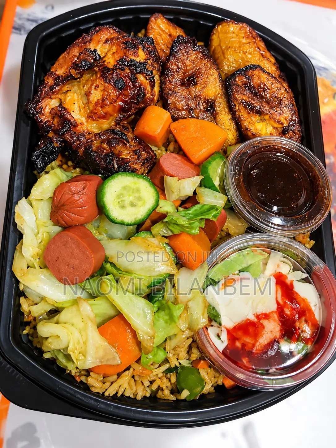 Jollof Rice & Fried Rice With Chicken – Food Delivery in Accra