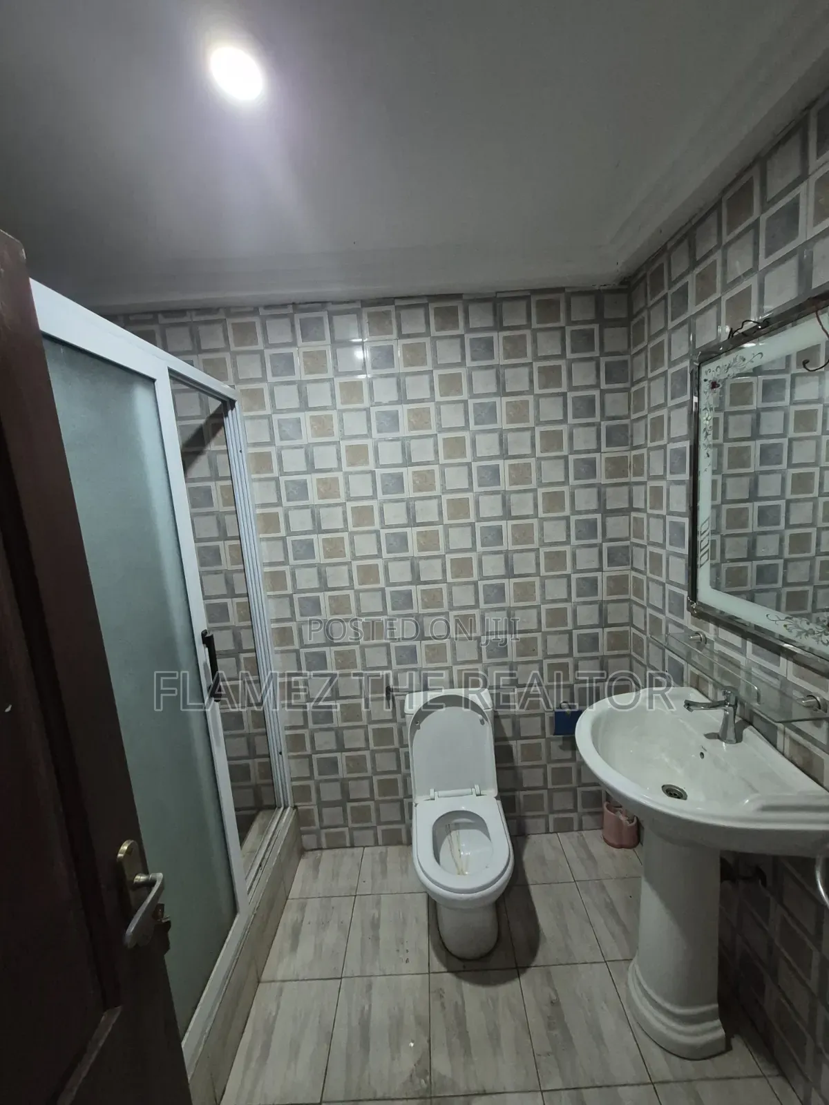 4bdrm Duplex in Acp Franco Side, Pokuase for rent