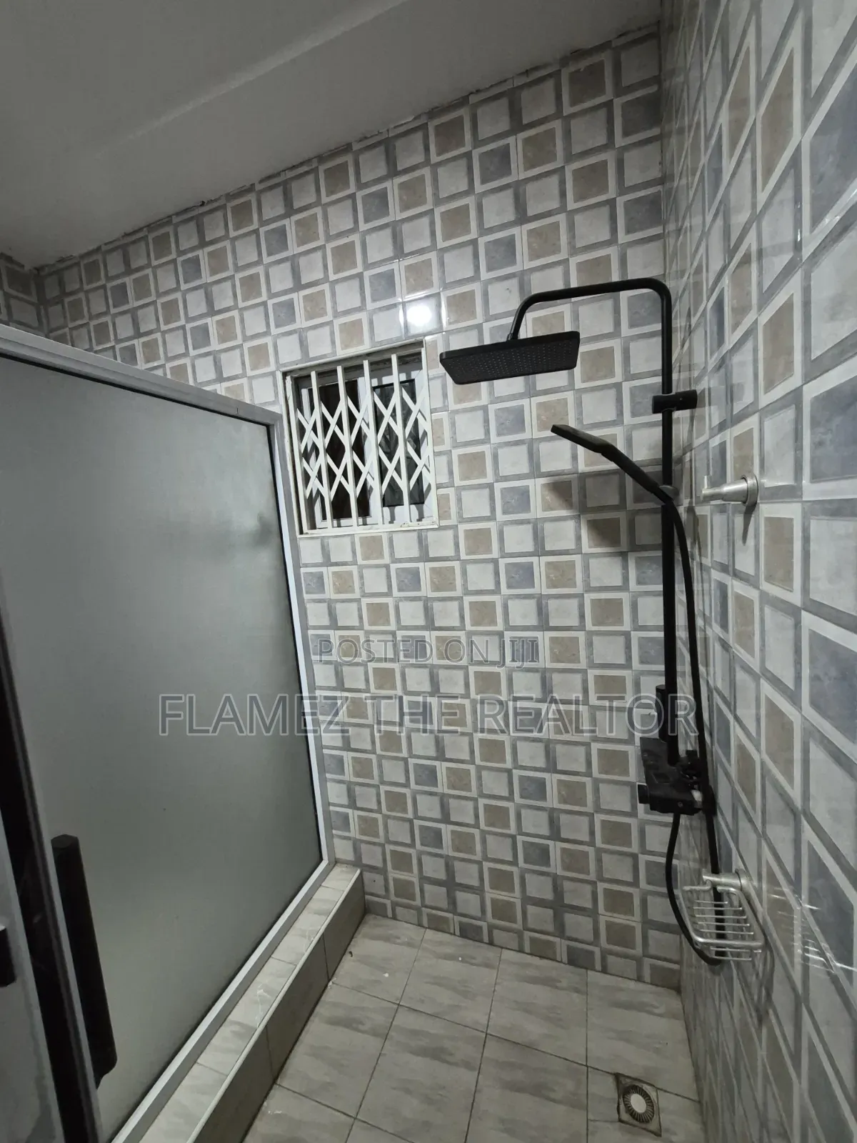 4bdrm Duplex in Acp Franco Side, Pokuase for rent