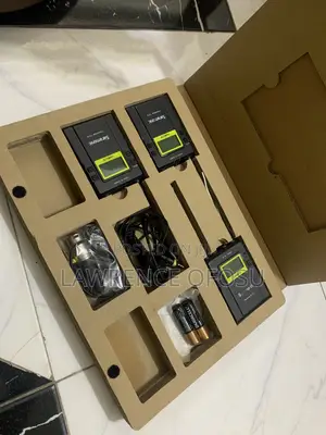 Saramonic Uwmic10 Channel Digital UHF Wireless Microphone