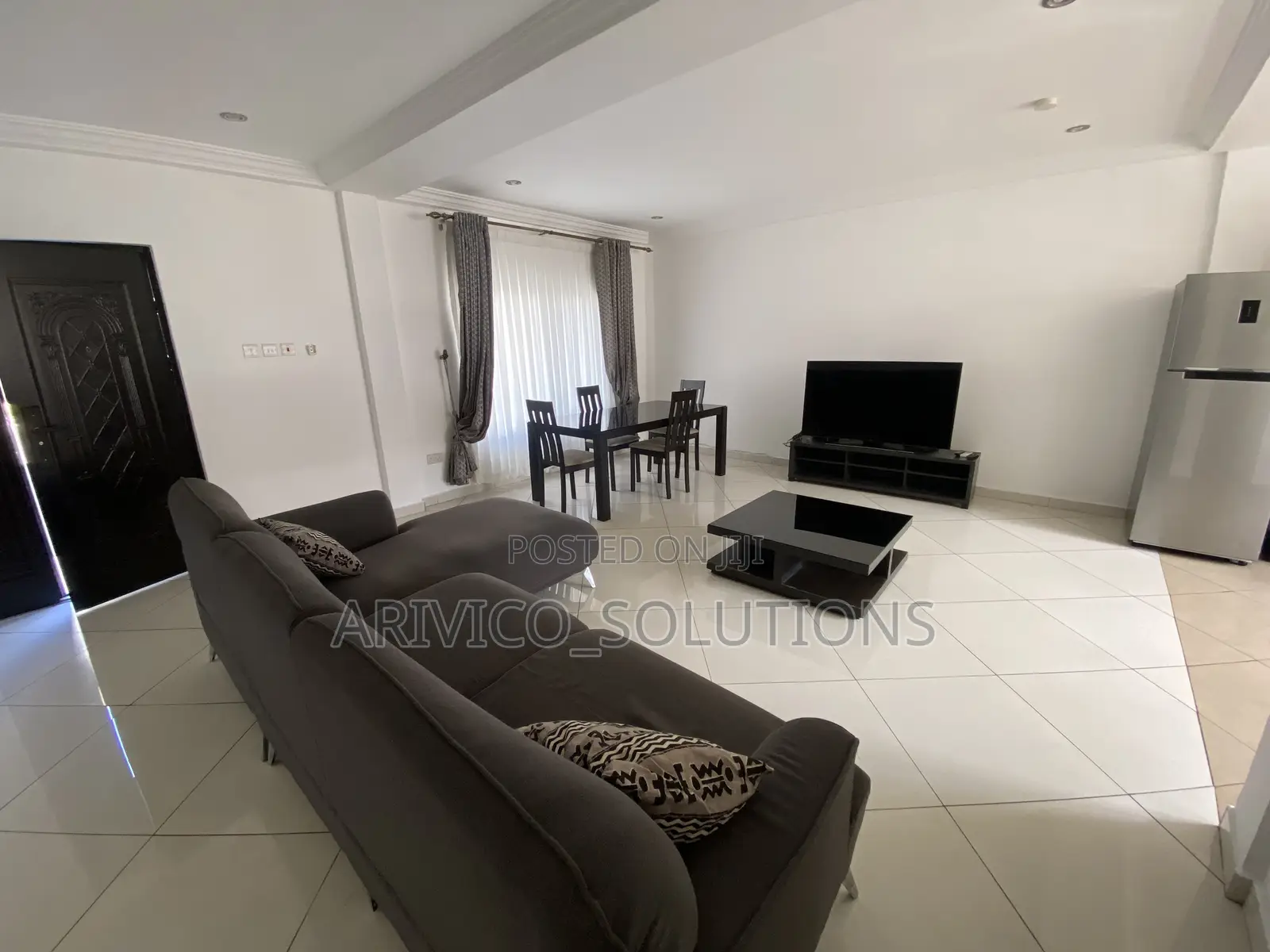 Furnished 3bdrm Townhouse / Terrace in East Legon, Boundary Road Area
