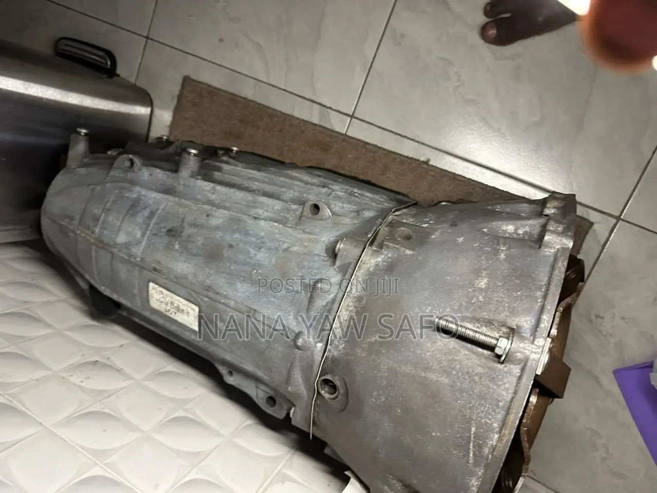 Mercedes Benz C300 2018 Transmission/ Great Box