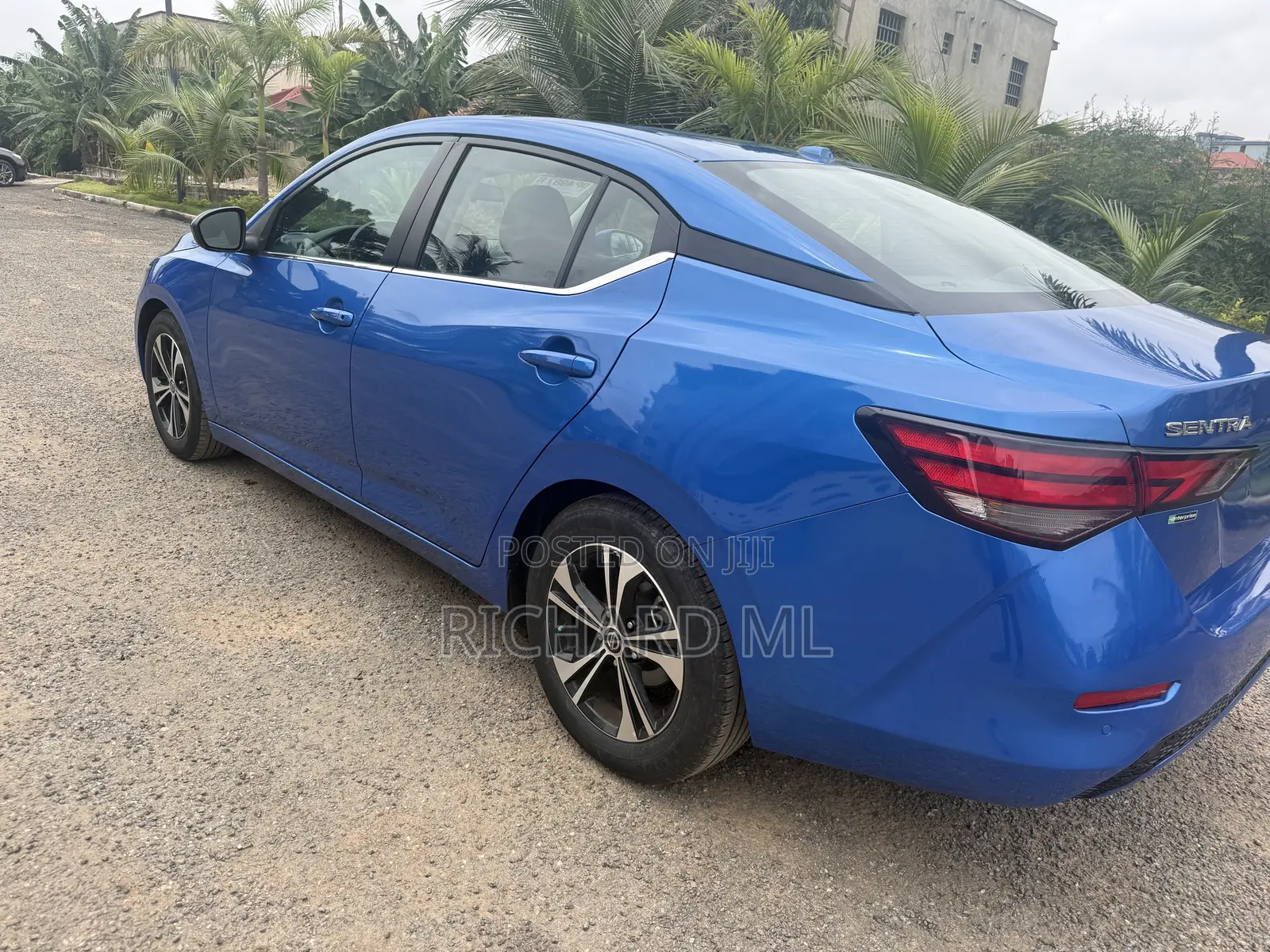 Nissan Sentra SV 2022 Blue