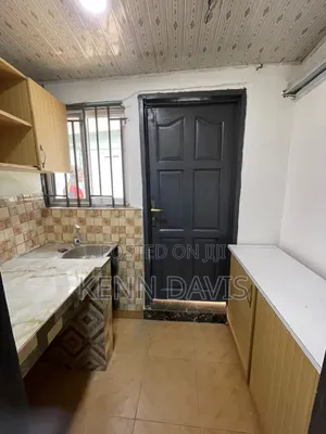 1bdrm Apartment in Alajo And Odokor for rent