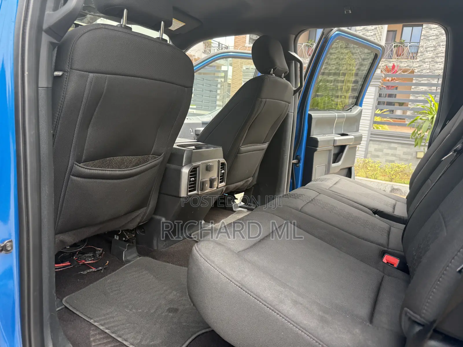 Ford F-150 2020 Blue