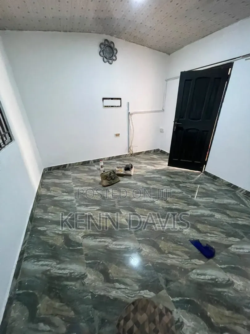 1bdrm Apartment in Alajo And Odokor for rent