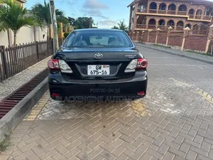Toyota Corolla LE 4dr Sedan (1.8L 4cyl 4A) 2012 Black