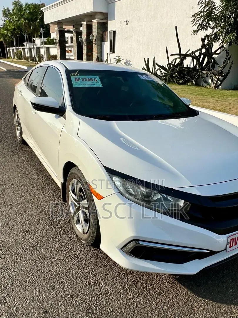 Honda Civic 2018 White